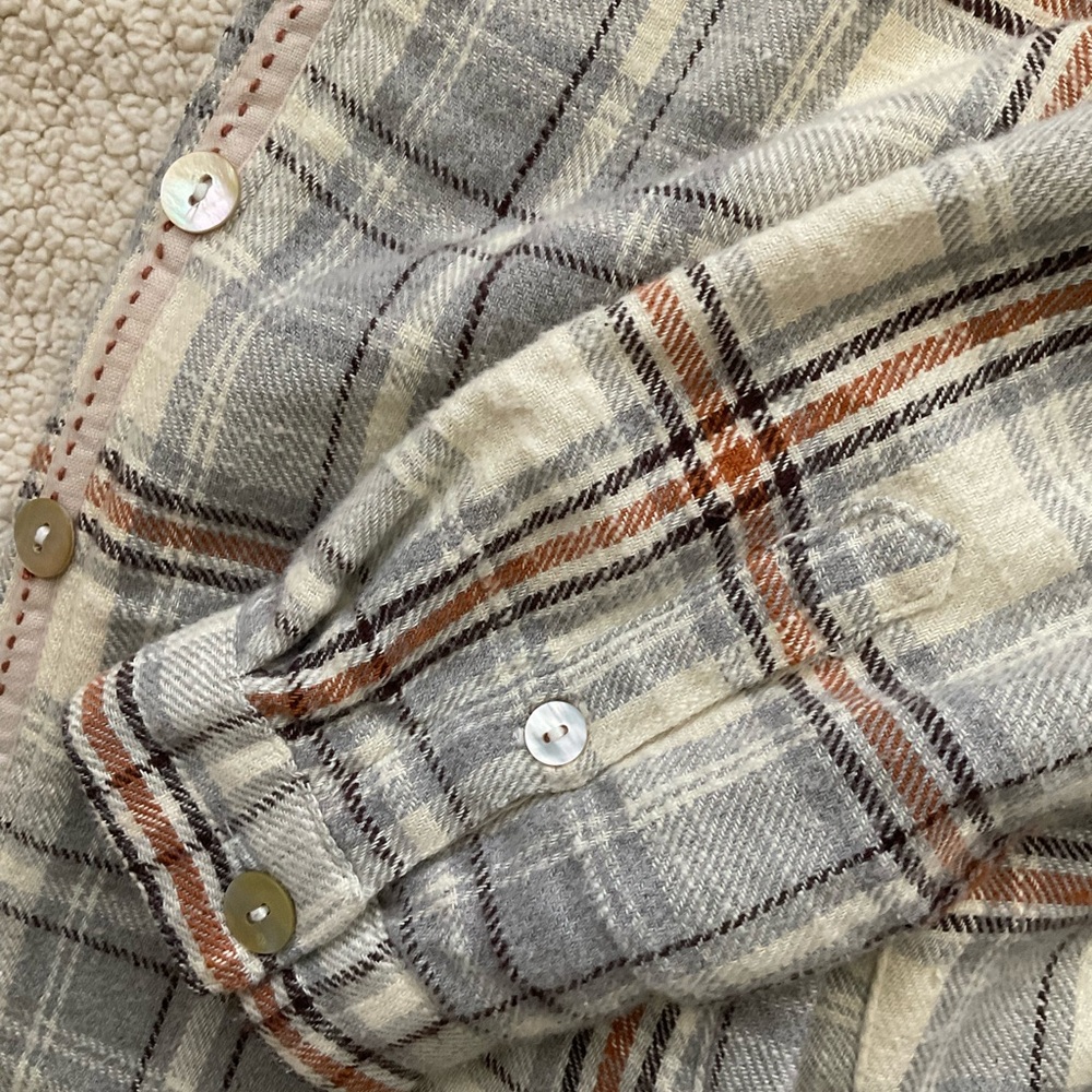 Plaid Hooded Women’s Shacket Jacket - Picture 5 of 6